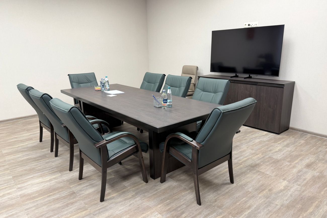 Мебель в офис для компании Крупное авиационное предприятие